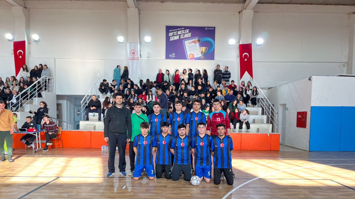 OKUL SPORLARI FUTSAL GENÇ A ERKEKLER KÖPRÜBAŞI TURNAVASI